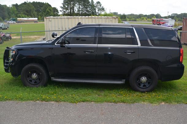 Black Chevrolet Tahoe used by Dennis Truelove